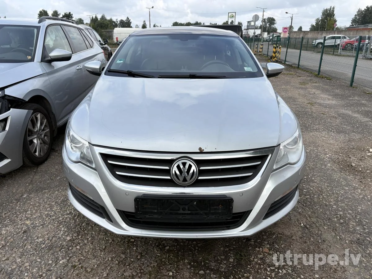 VOLKSWAGEN PASSAT CC