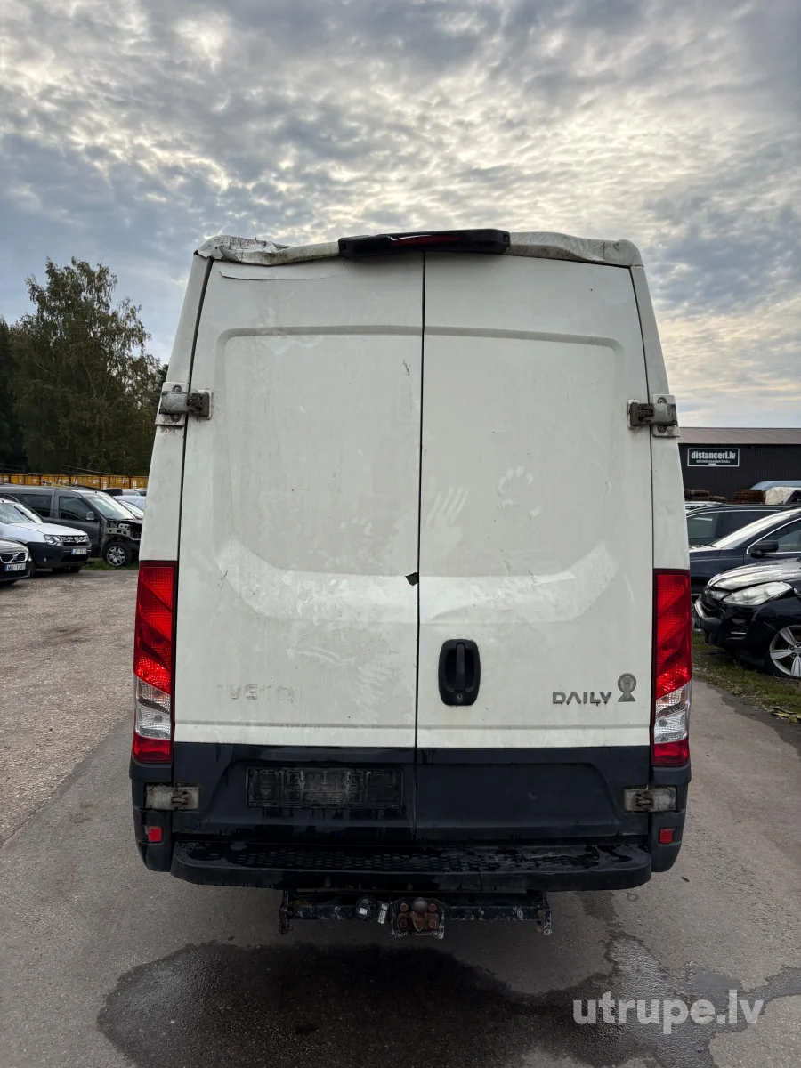 IVECO 35S11