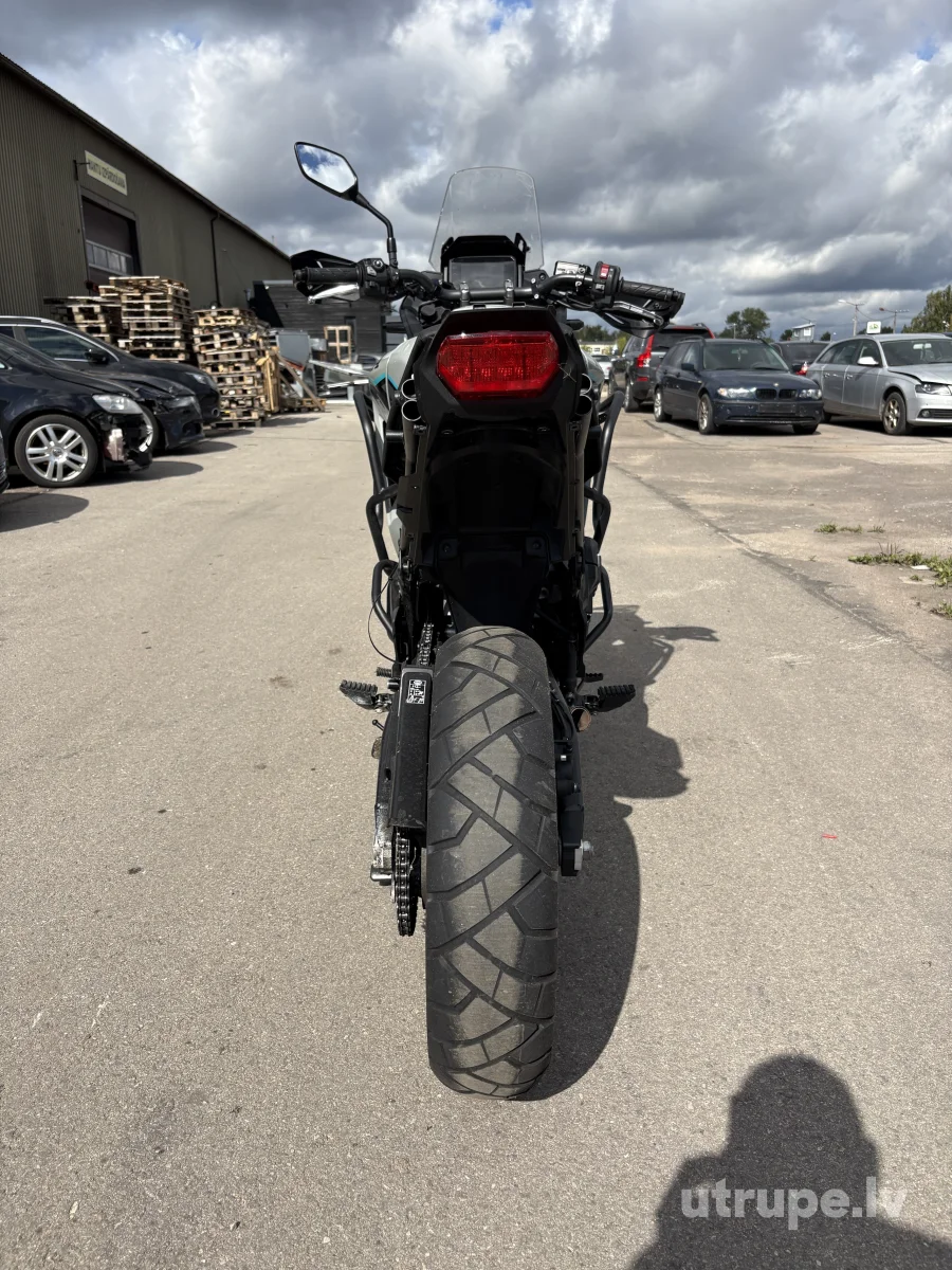 HONDA XL750C