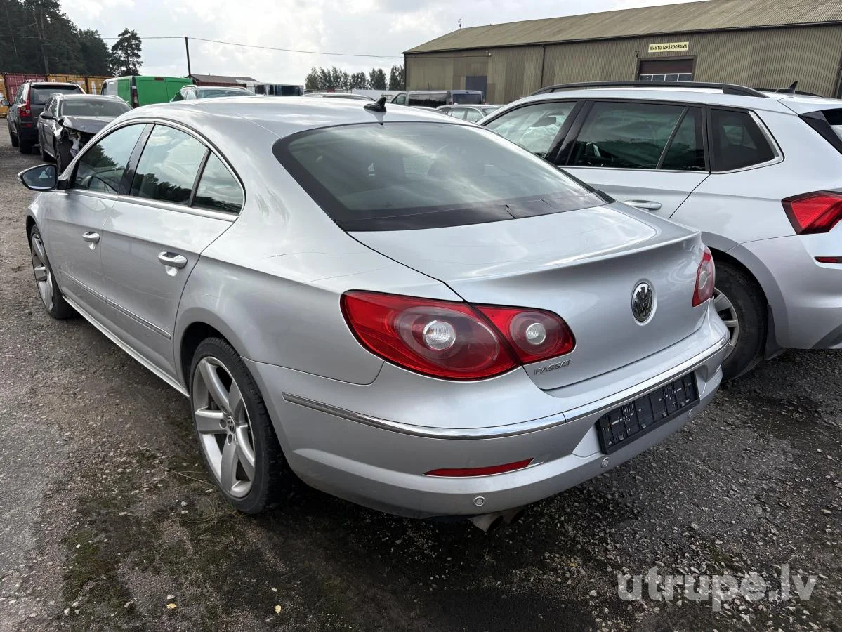 VOLKSWAGEN PASSAT CC