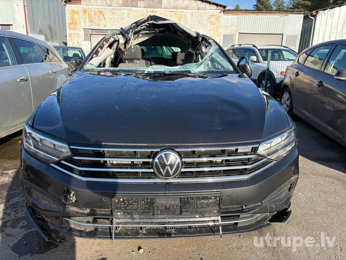 VOLKSWAGEN PASSAT (B8)