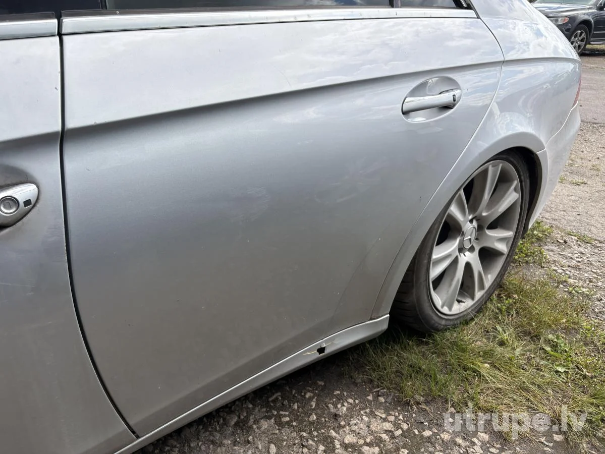 MERCEDES CLS320