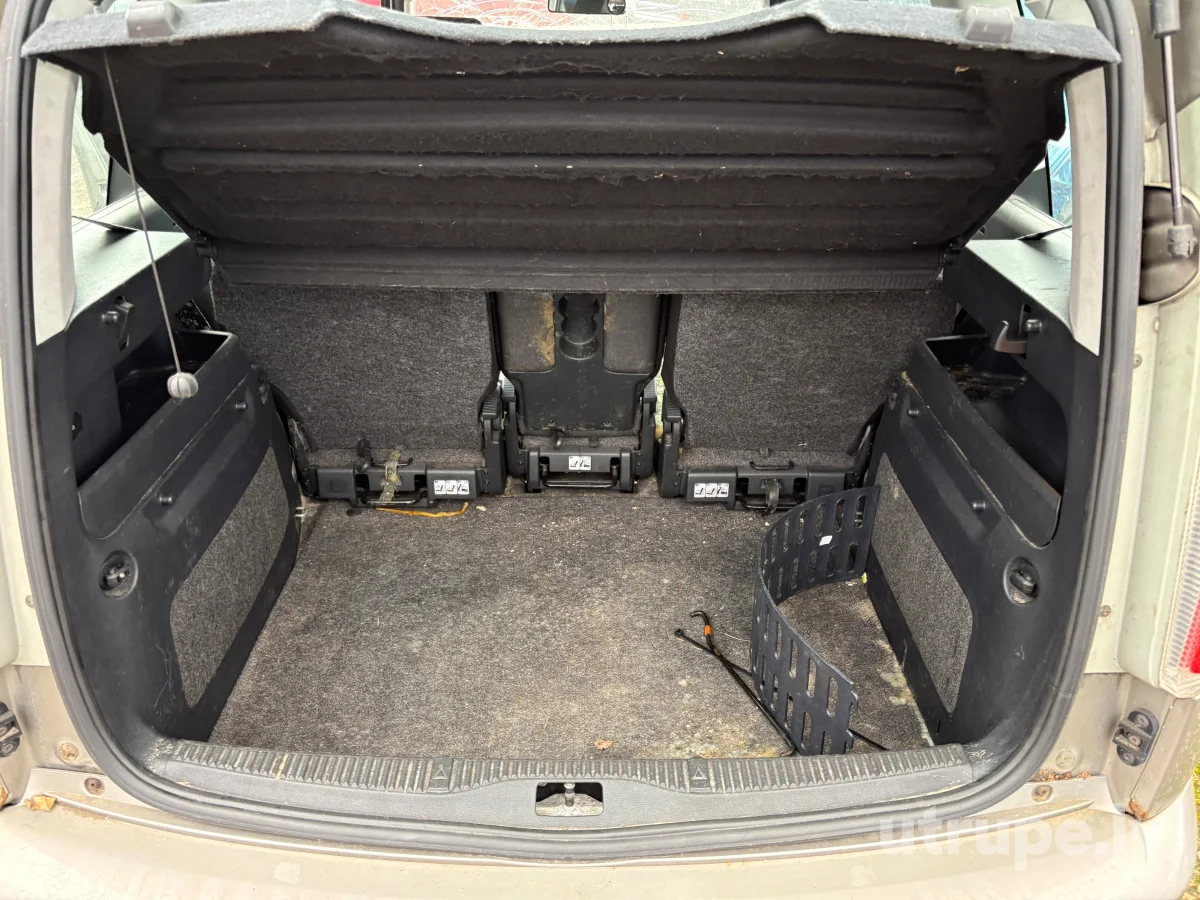 SKODA ROOMSTER