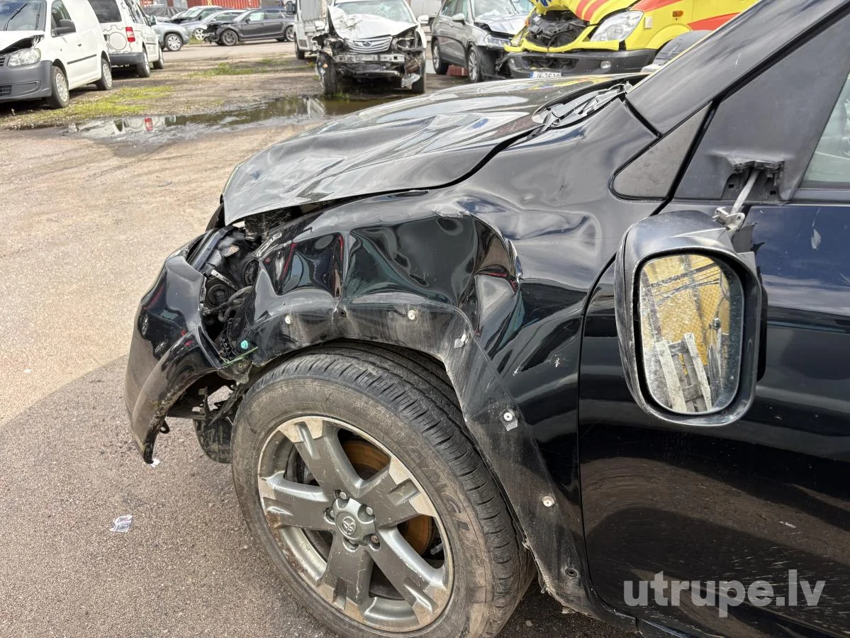 TOYOTA RAV 4