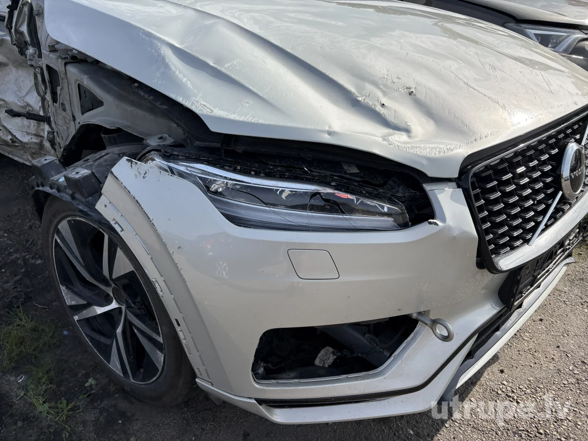 VOLVO XC 90