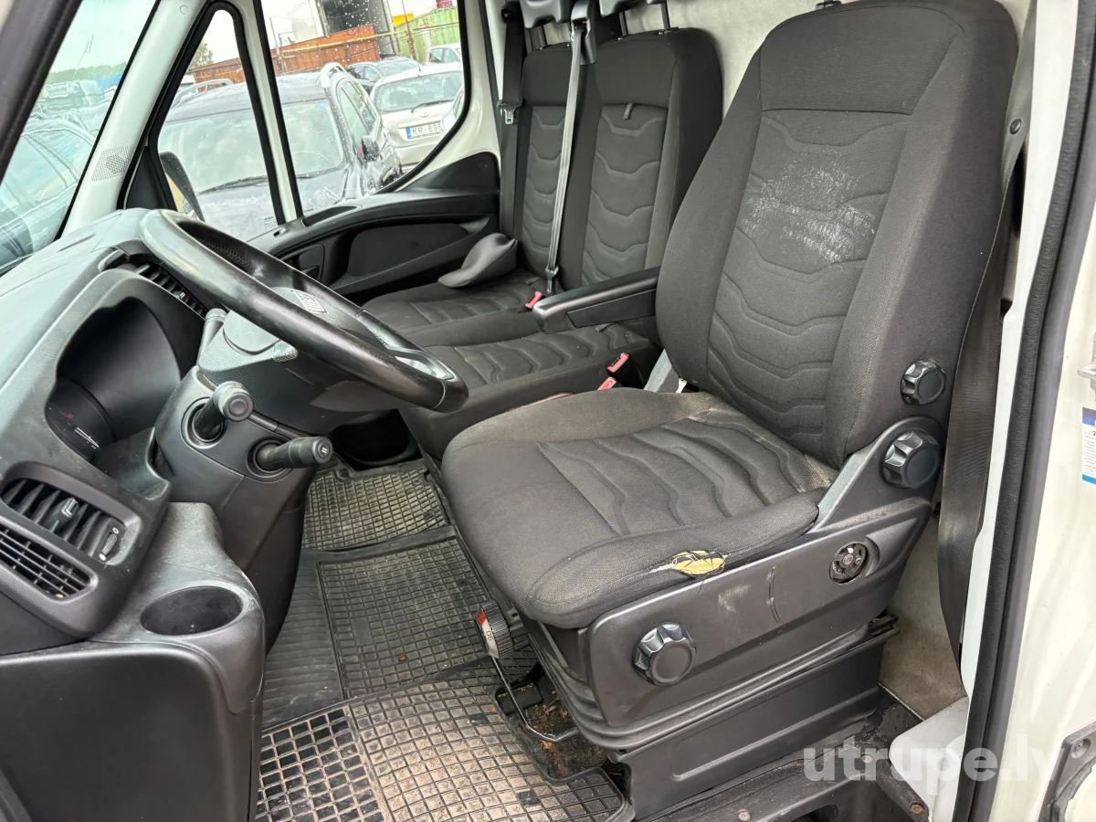 IVECO 35S11
