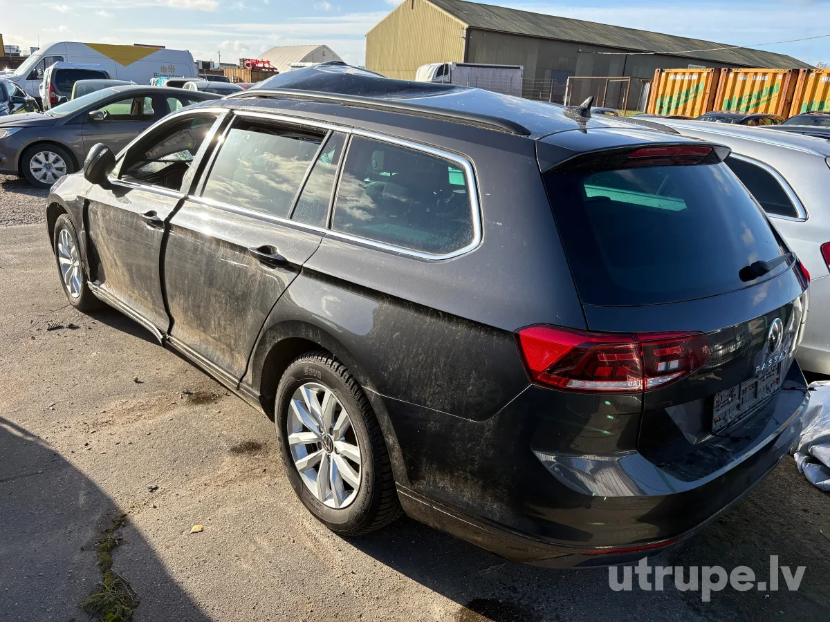 VOLKSWAGEN PASSAT (B8)