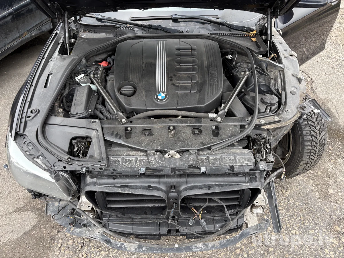 BMW 525
