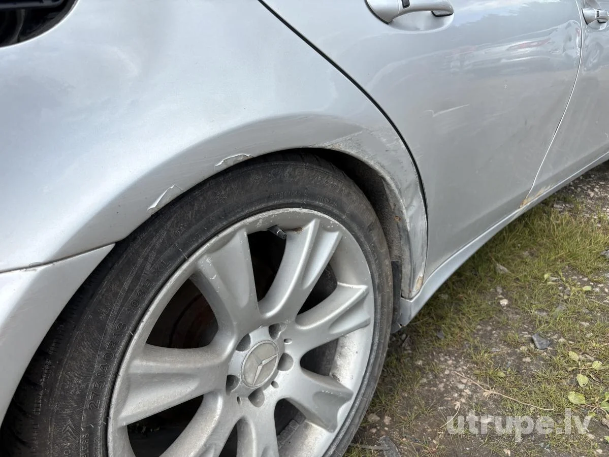 MERCEDES CLS320