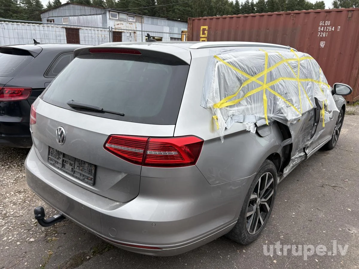VOLKSWAGEN PASSAT (B8)