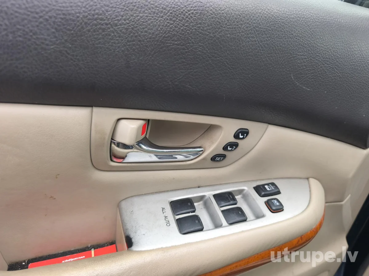 LEXUS RX400H
