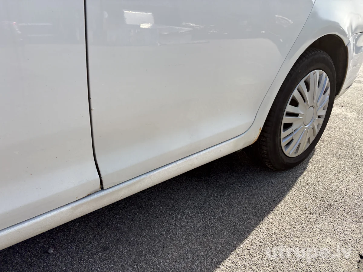 VOLKSWAGEN GOLF 6