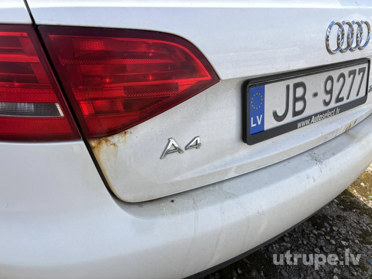 AUDI A4