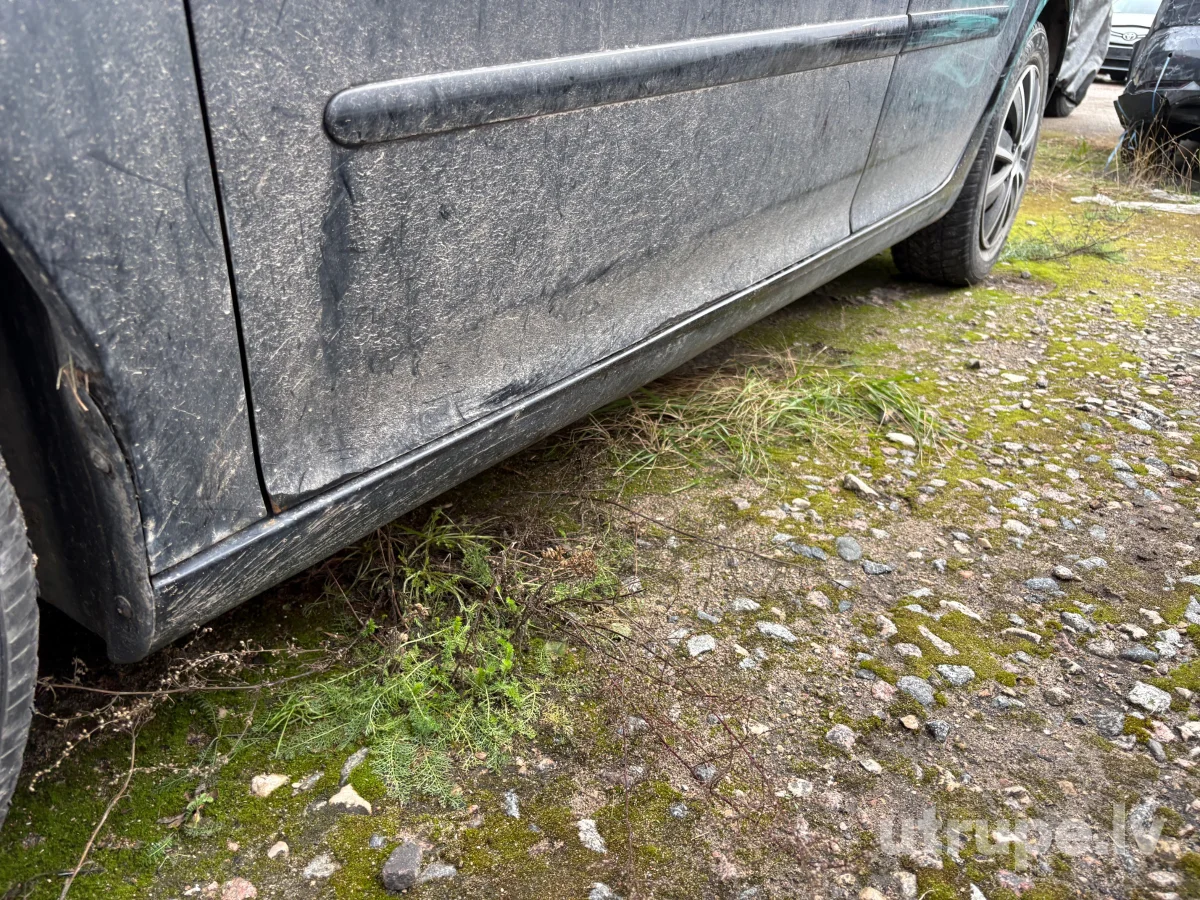 VOLKSWAGEN GOLF 5