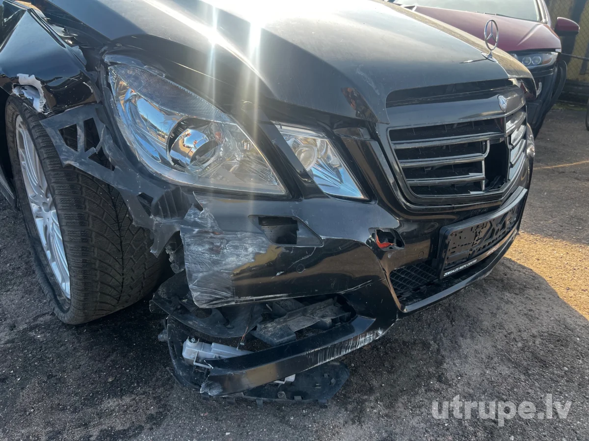 MERCEDES E350