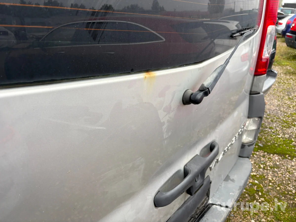 OPEL VIVARO
