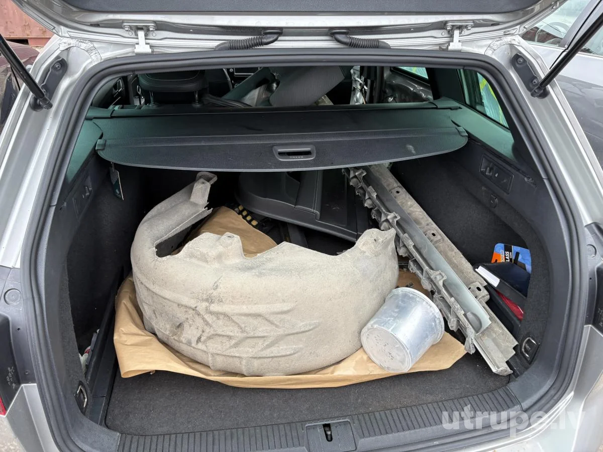 VOLKSWAGEN PASSAT (B8)