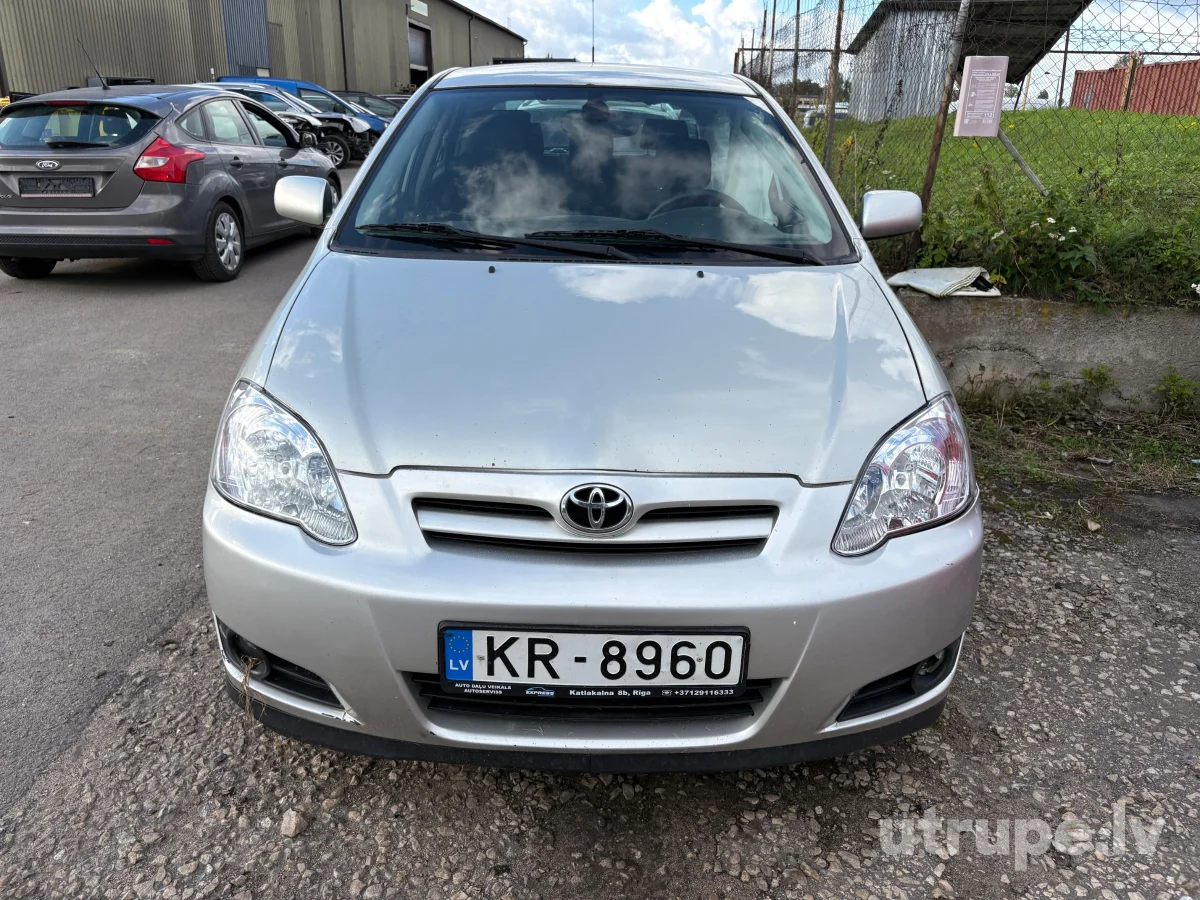 TOYOTA COROLLA