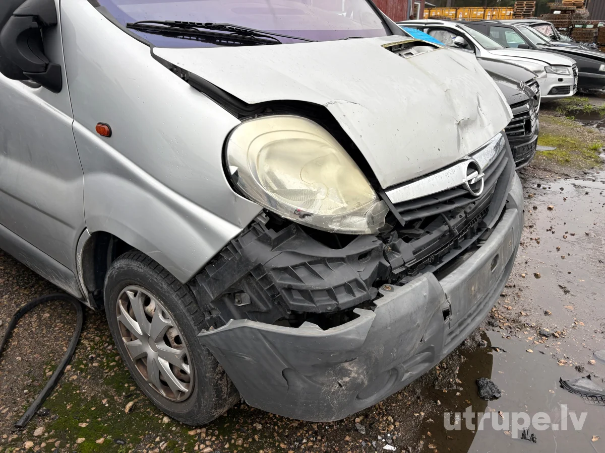 OPEL VIVARO