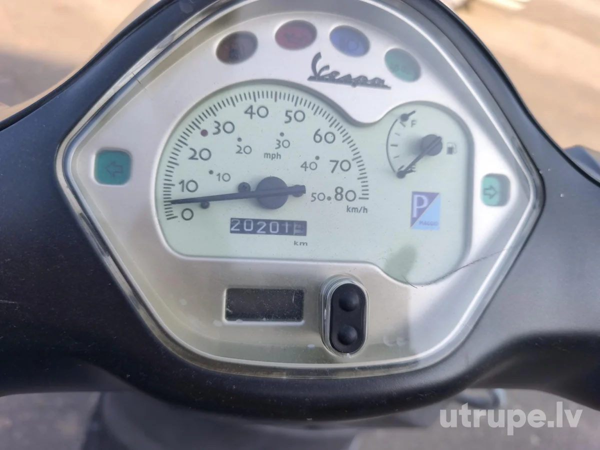 PIAGGIO VESPA 50LX