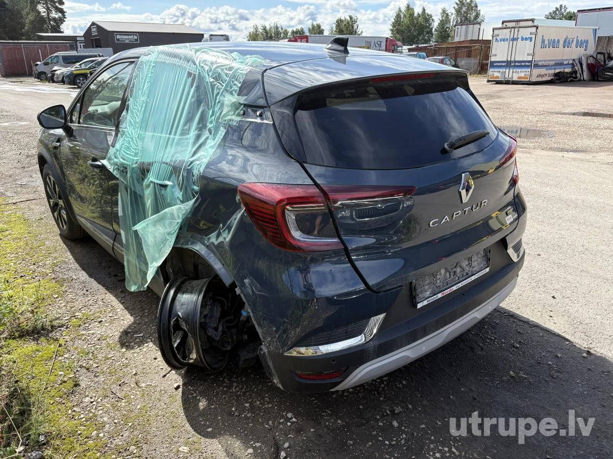 RENAULT CAPTUR