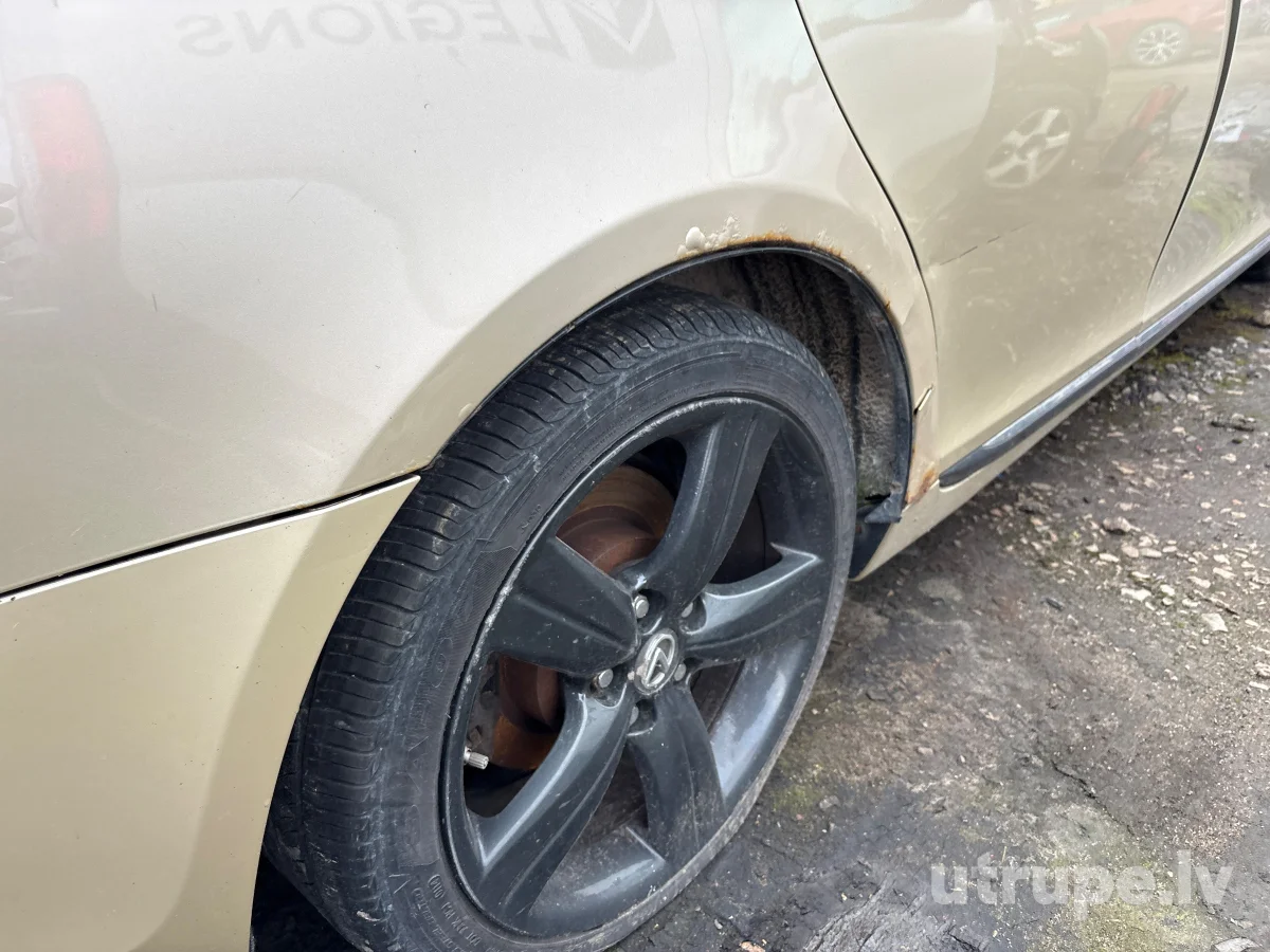 LEXUS GS 300