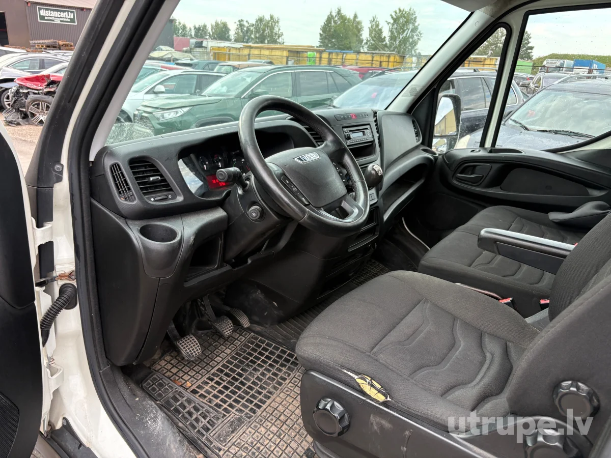 IVECO 35S11