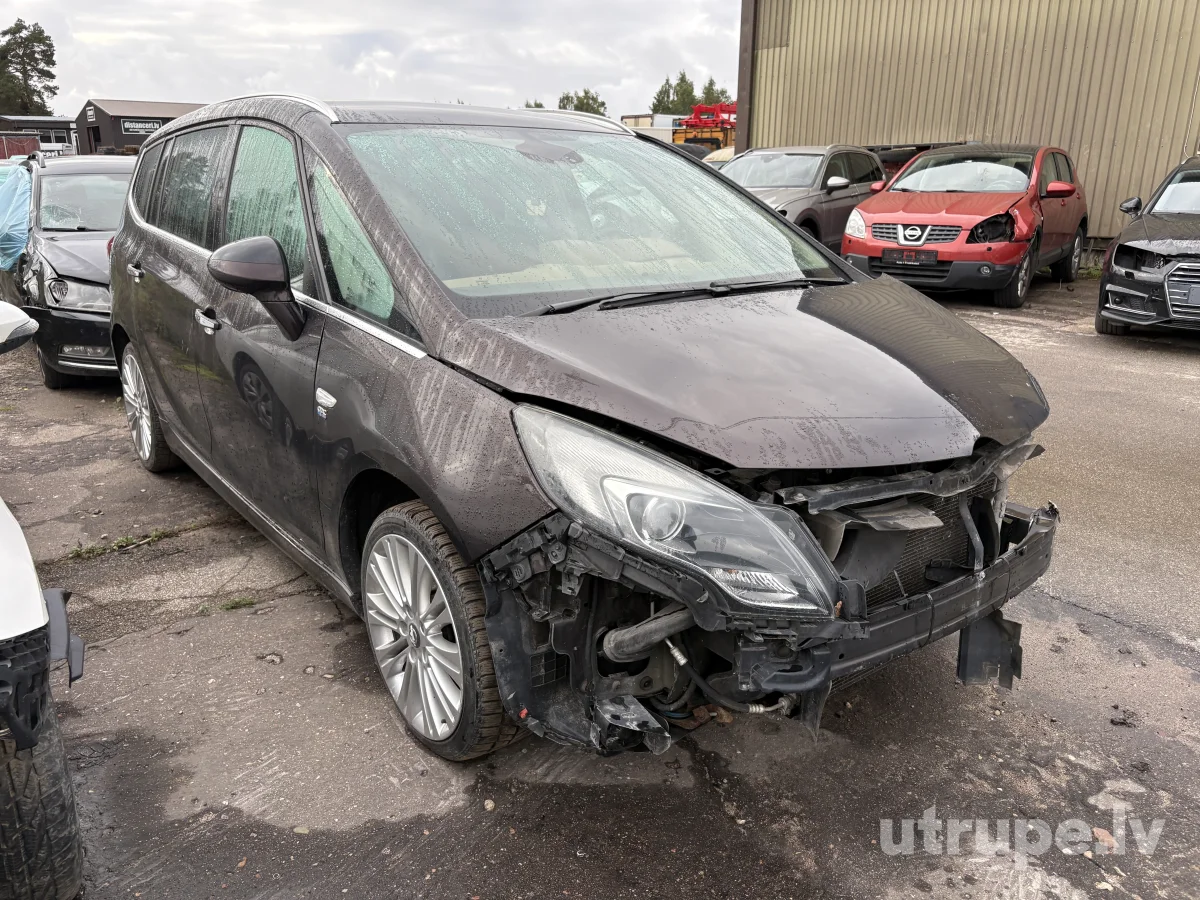 OPEL ZAFIRA TOURER