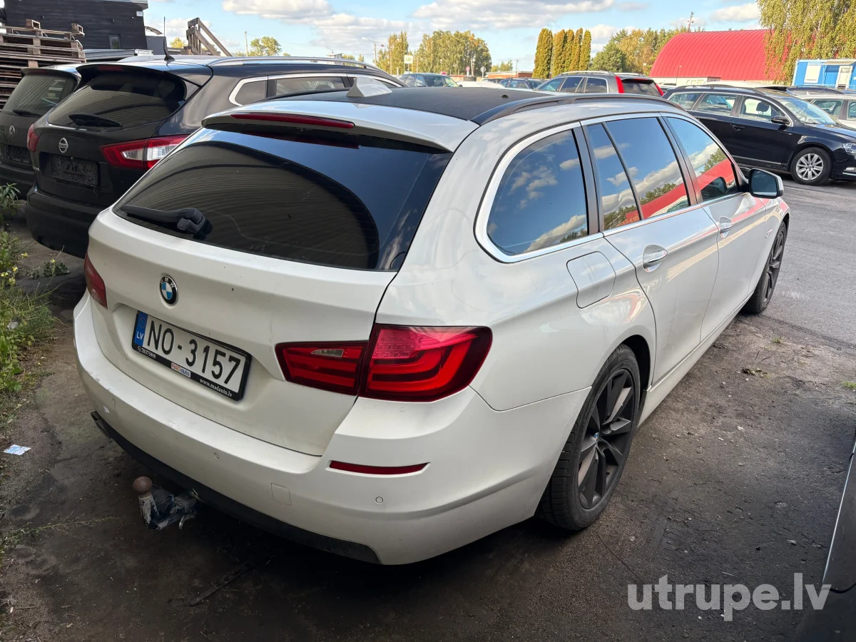 BMW 525