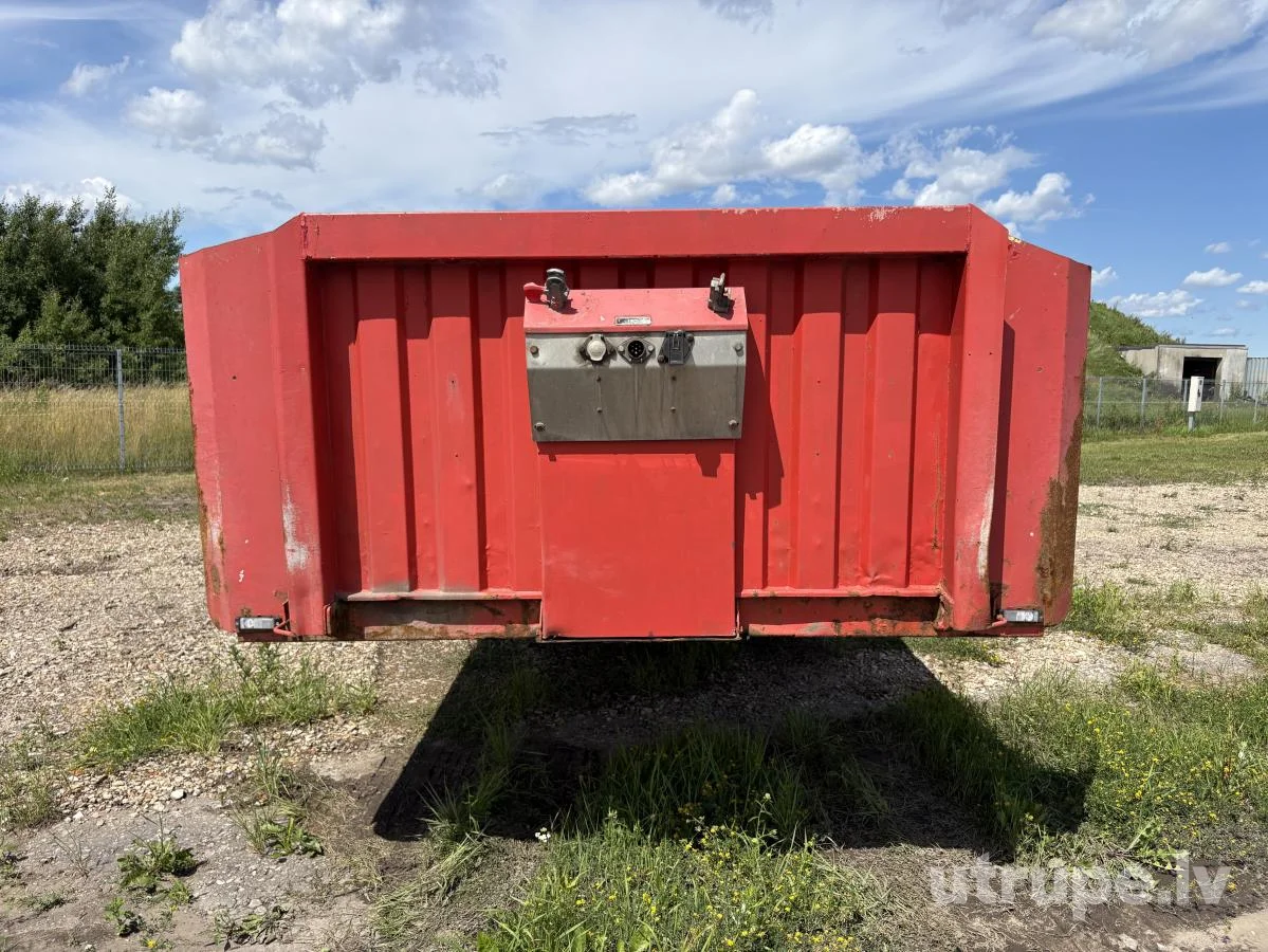 TRAILOR SYY3CP