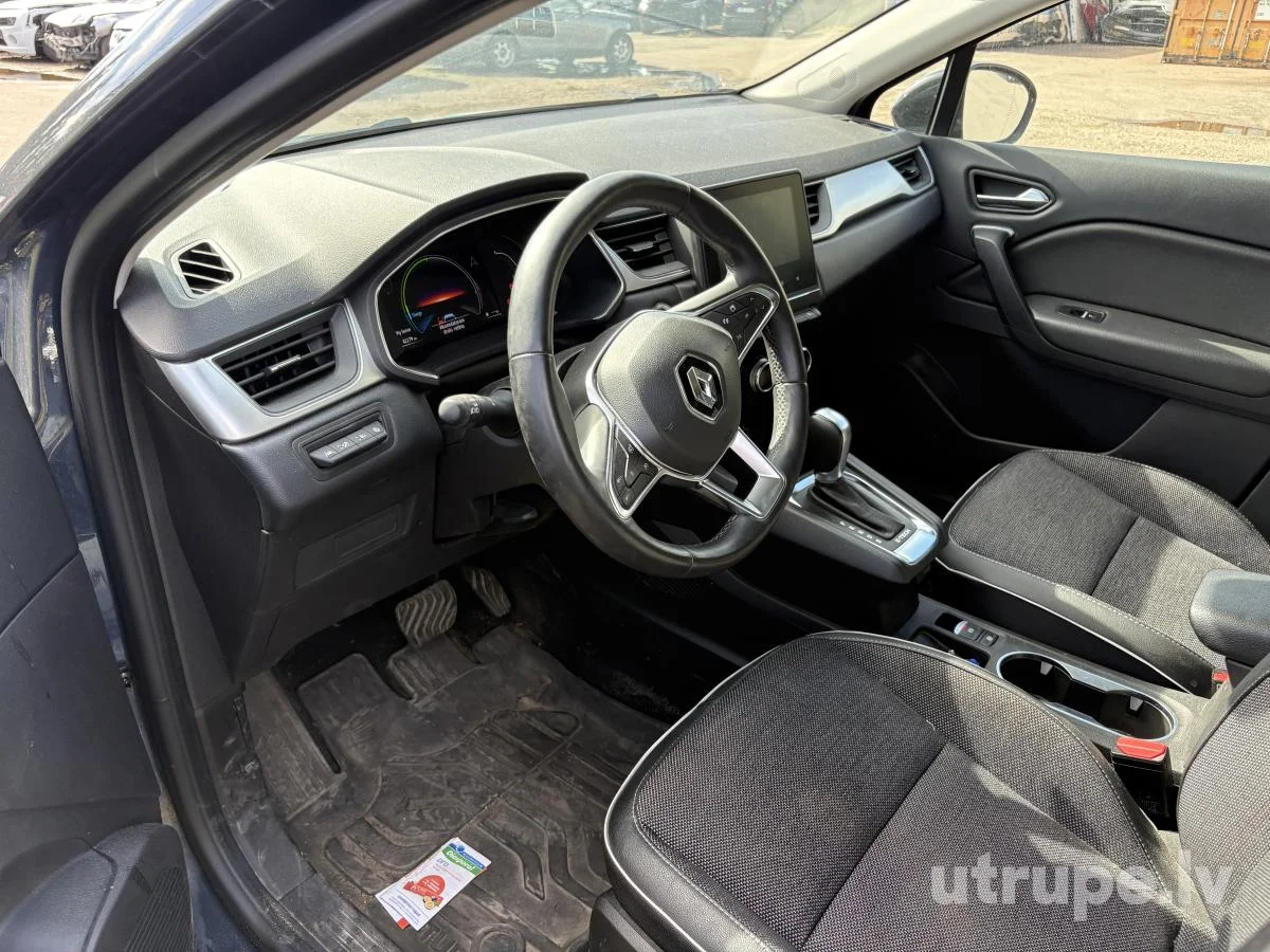 RENAULT CAPTUR