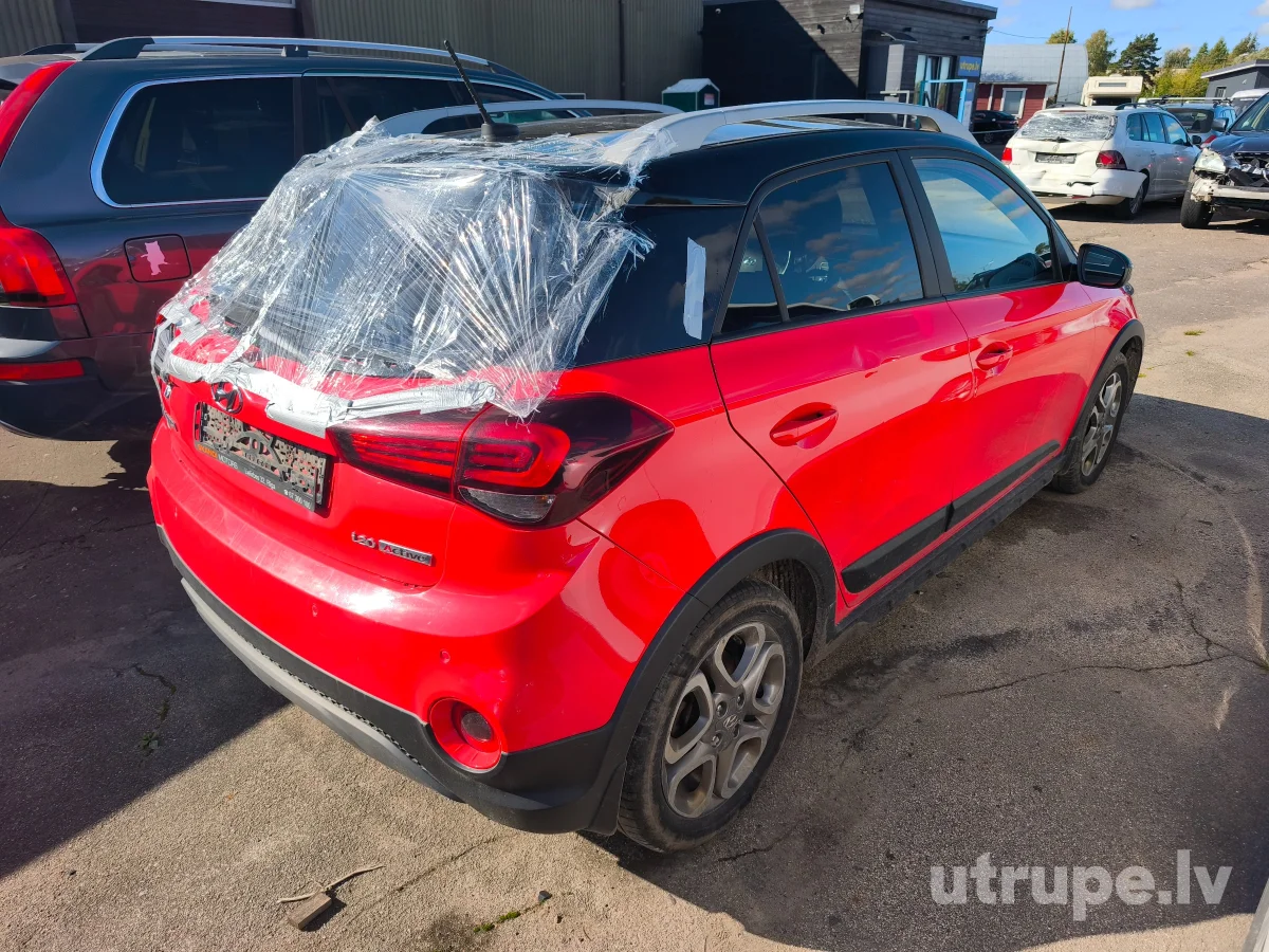 HYUNDAI I20 ACTIVE