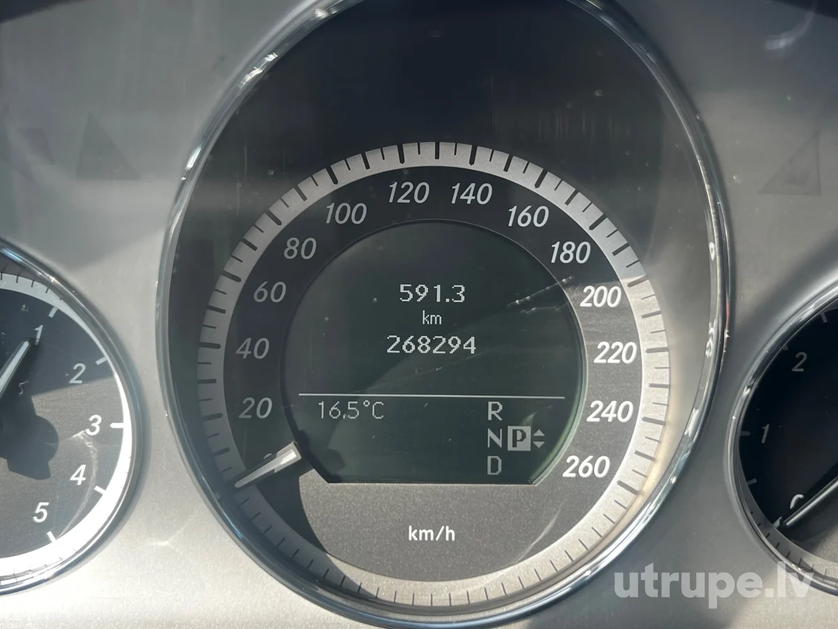 MERCEDES E350