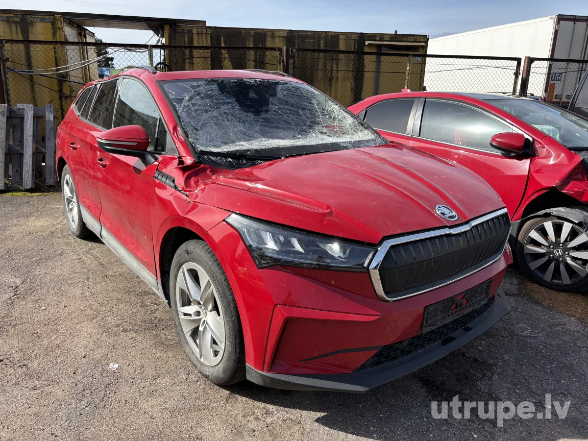 SKODA ENYAQ 60