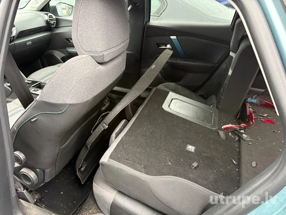 CITROEN E-C4