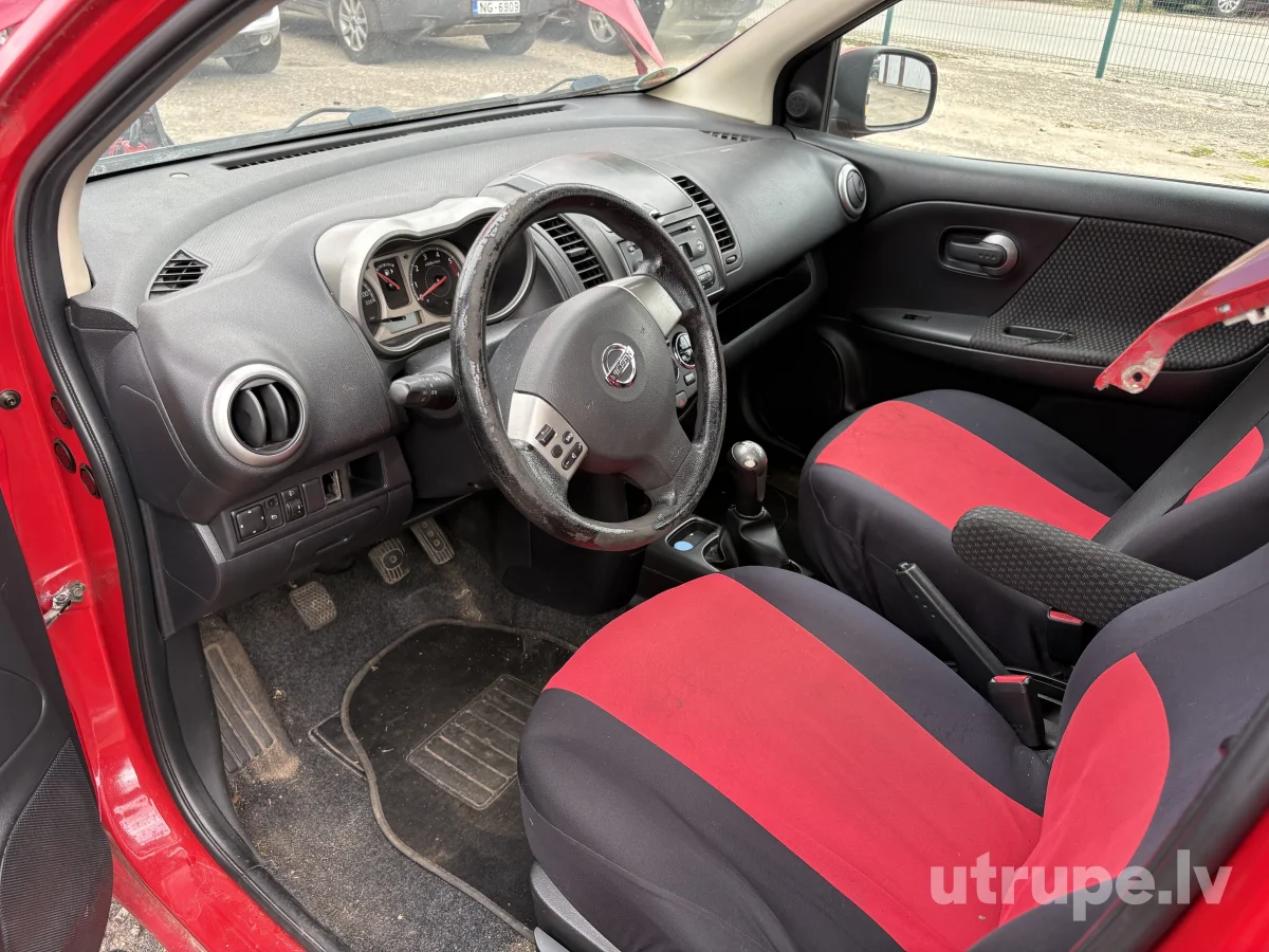 NISSAN NOTE