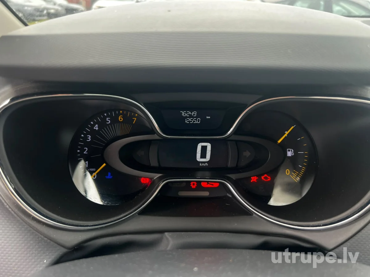 RENAULT CAPTUR