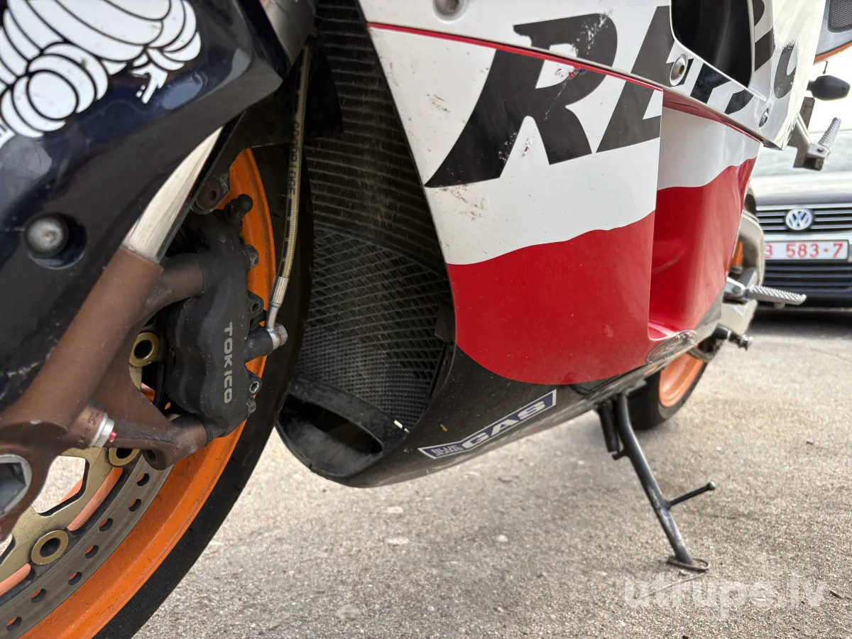 HONDA CBR 1000RR