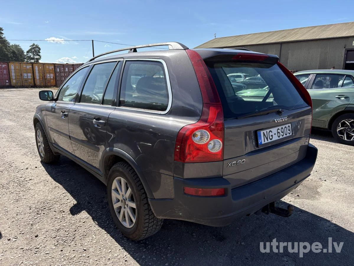 VOLVO XC 90