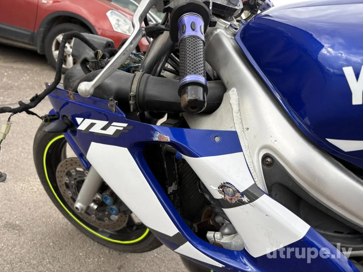 YAMAHA