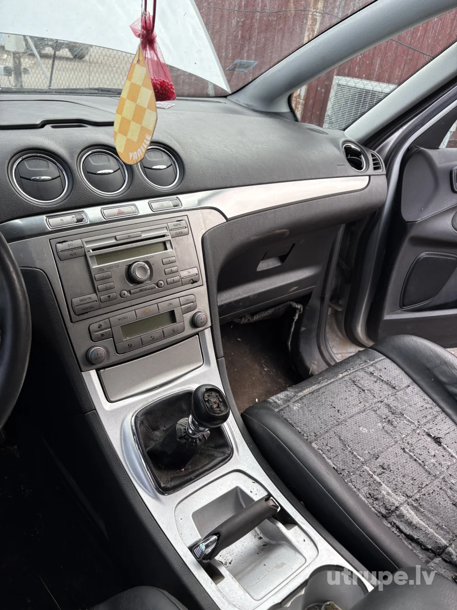 FORD S-MAX