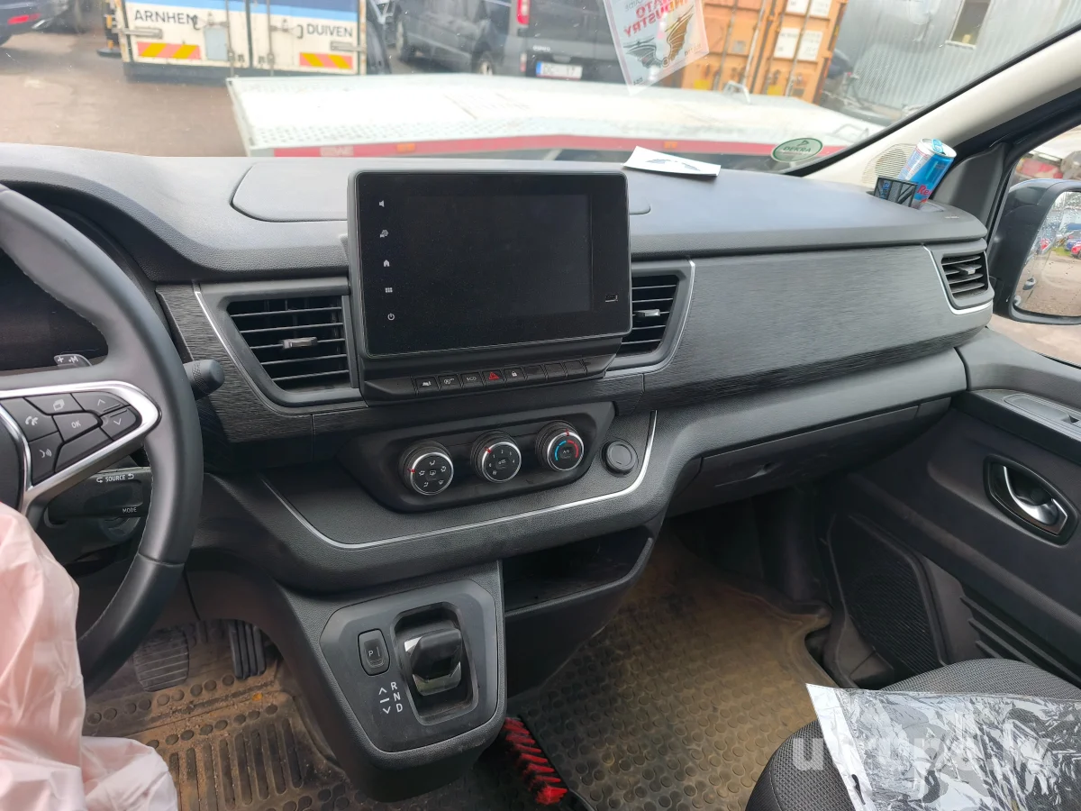 RENAULT/CARPOL TRAFIC