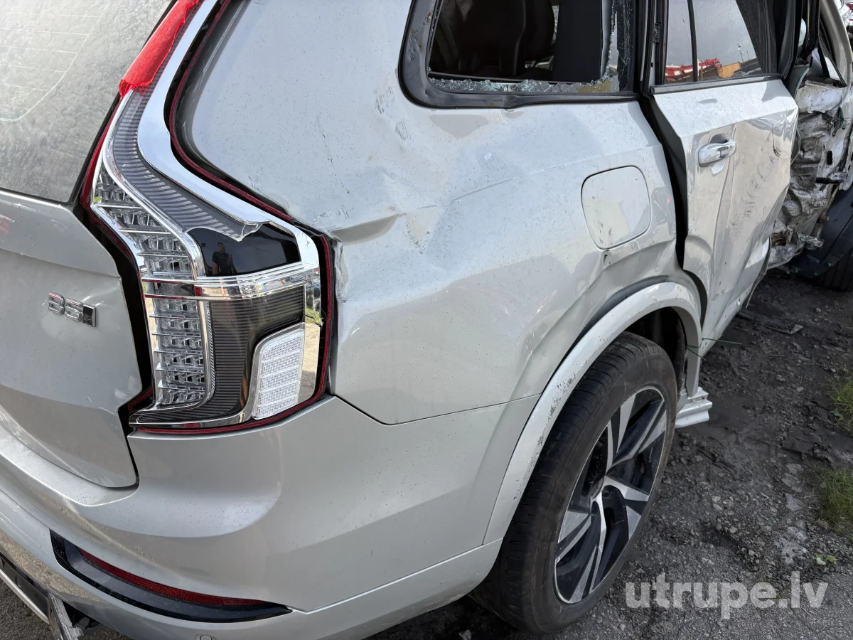 VOLVO XC 90