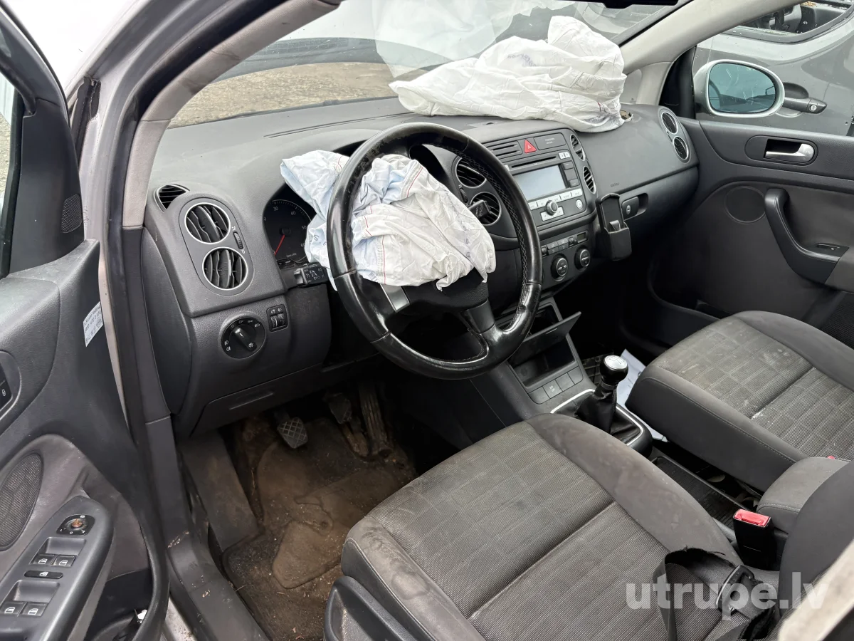 VOLKSWAGEN GOLF PLUS