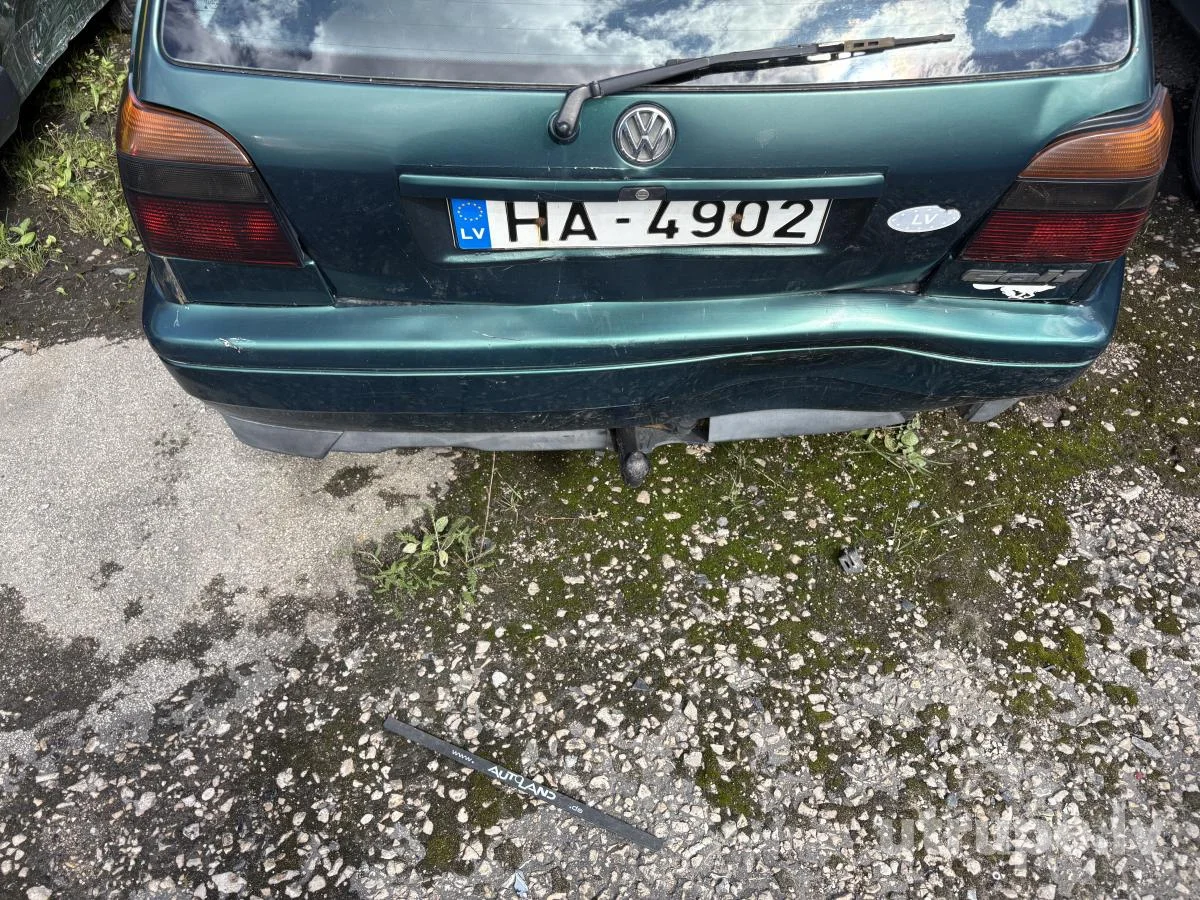 VOLKSWAGEN GOLF 3