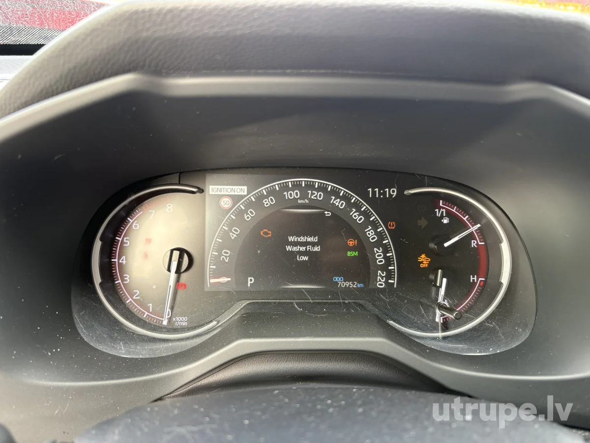 TOYOTA RAV 4