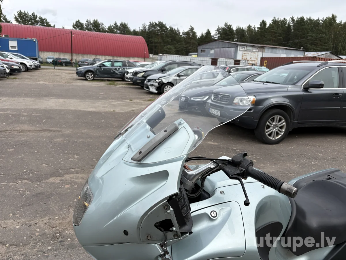BMW R1100RT