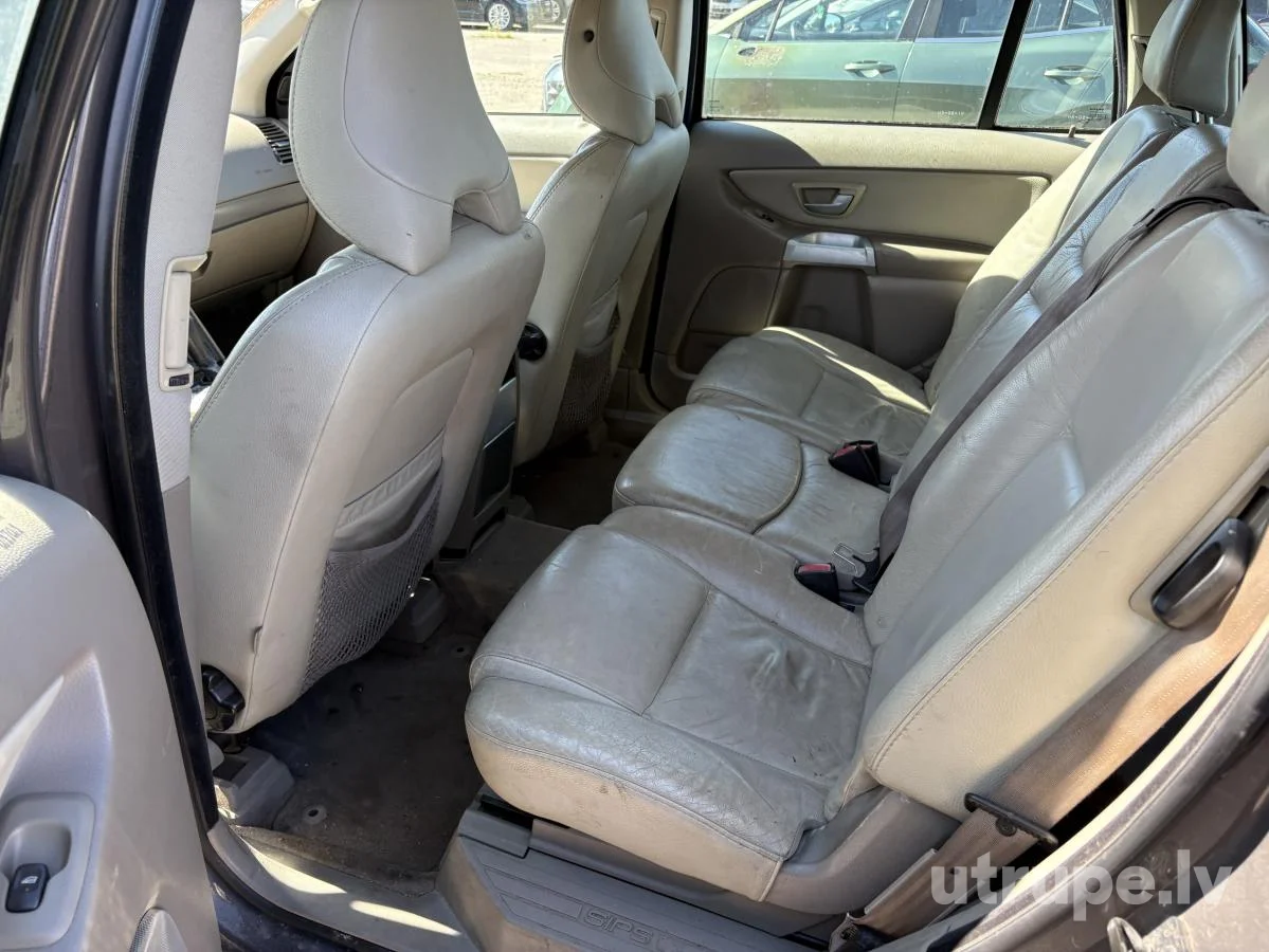 VOLVO XC 90