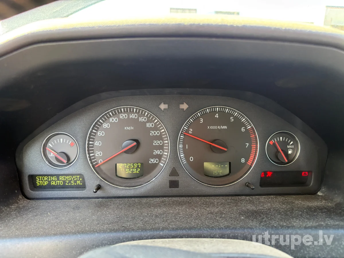 VOLVO V70