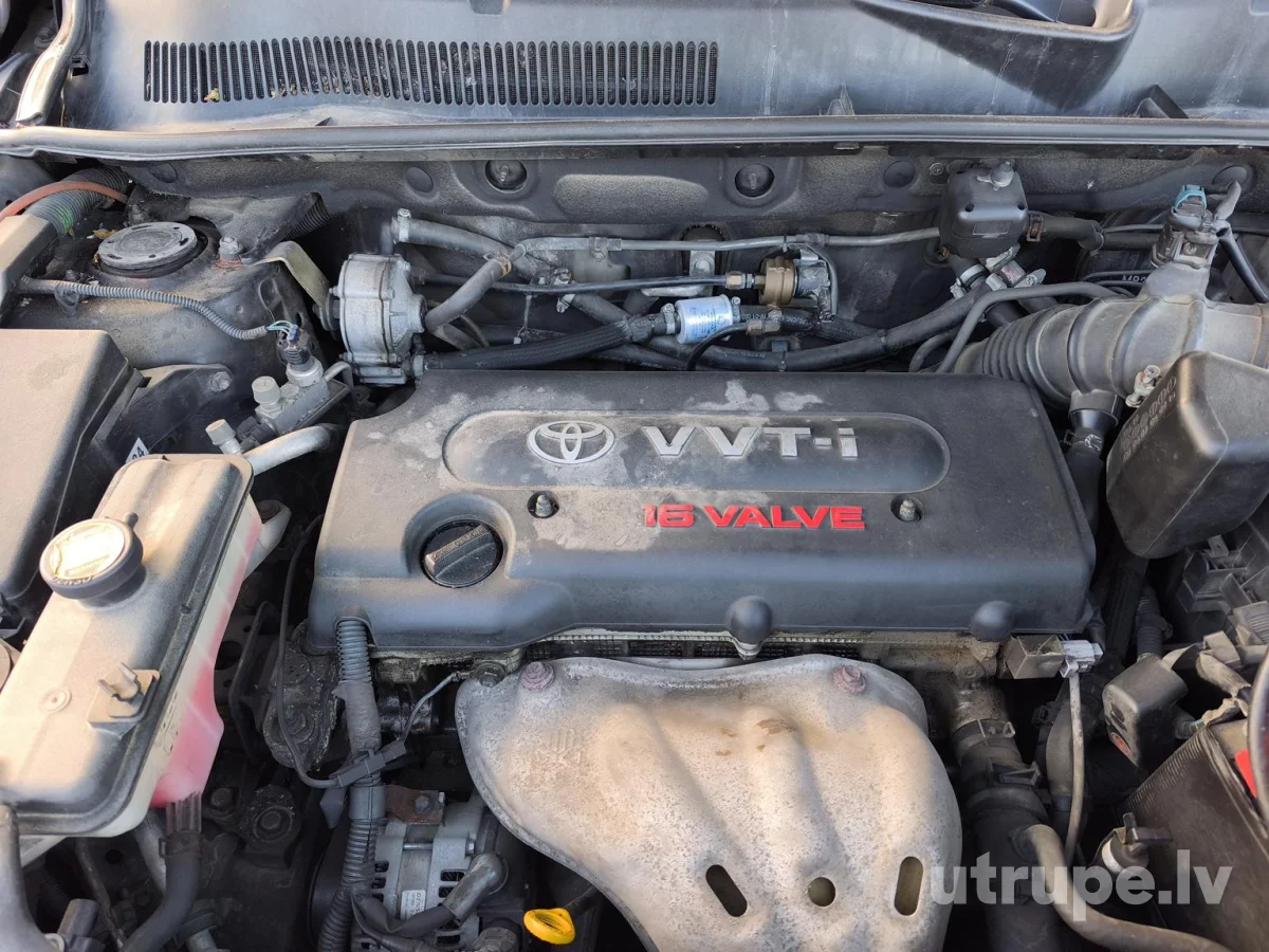 TOYOTA RAV 4